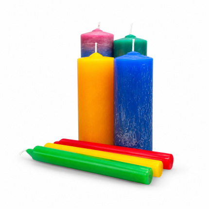 Velas y velones de colores para amor, prosperidad, protección, abundancia y armonía.
