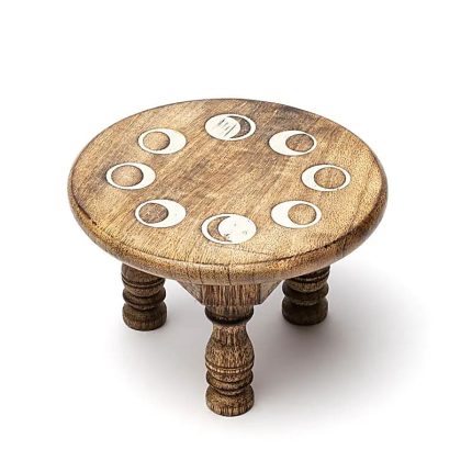 Mesita de altar redonda de madera con fases lunares