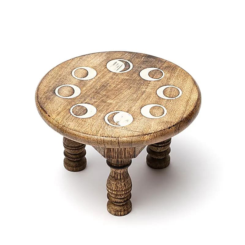 Mesita de altar con fases lunares Mesita de altar redonda de madera con fases lunares