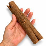 Canela salvaje natural en corteza para rituales y endulzamientos